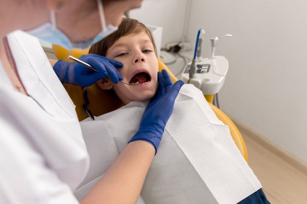 Dental emergency, kids dentist in Albania