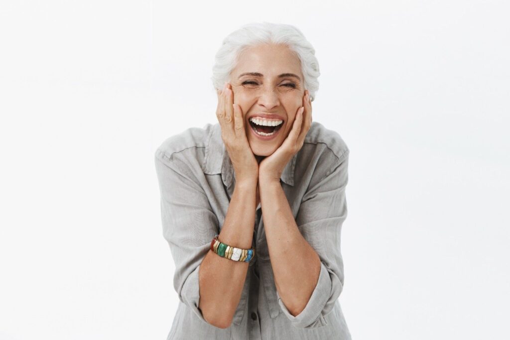 the main benefits of getting dental implants