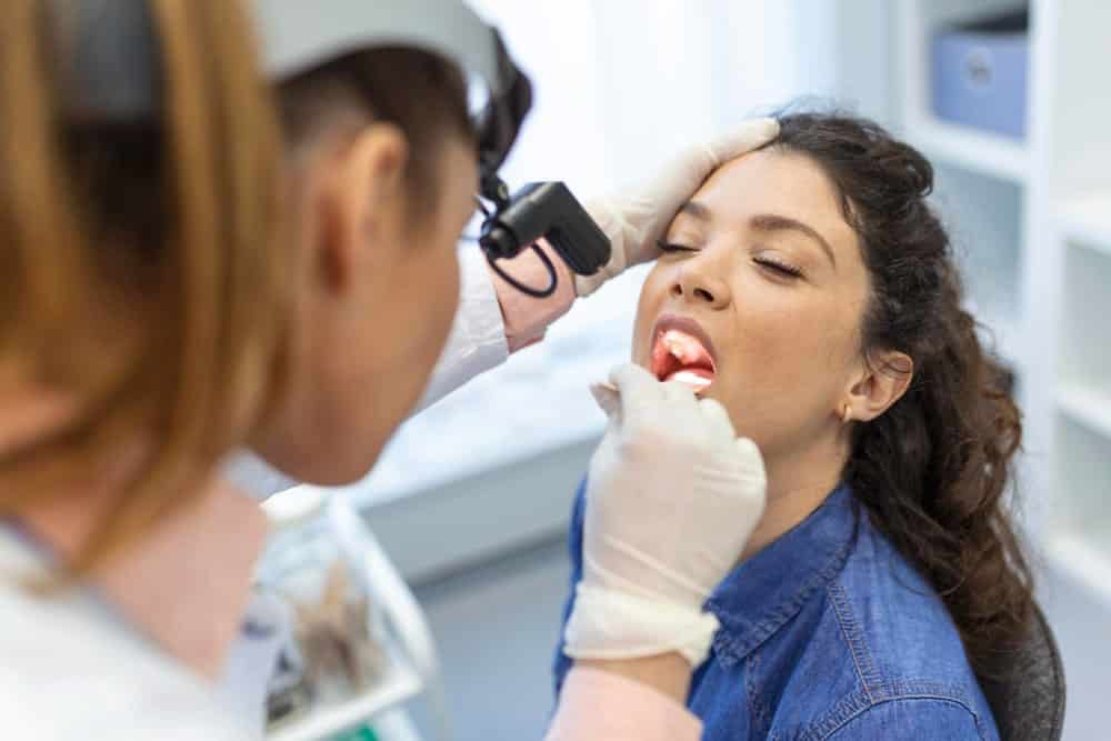 i migliori impianti dentali in Albania