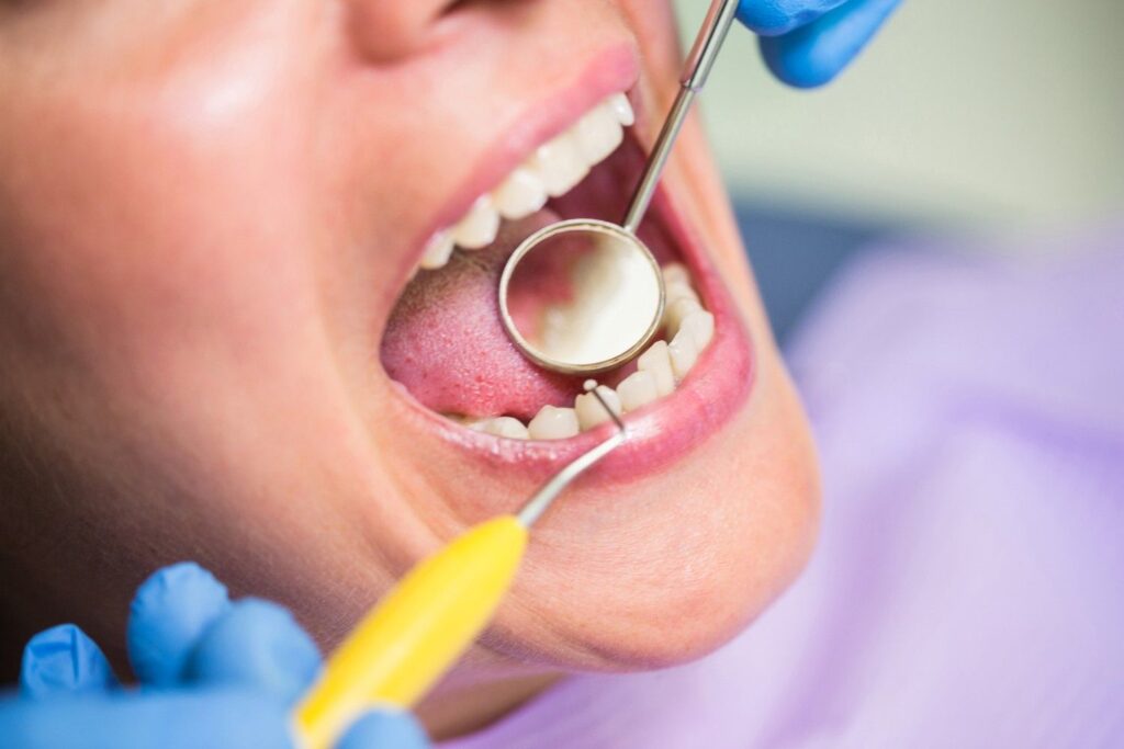 klinike dentare ne Tirane